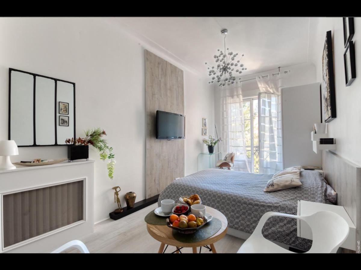 La Croisette - Superbe Studio Au Mythique Palais Miramar Кан Екстериор снимка