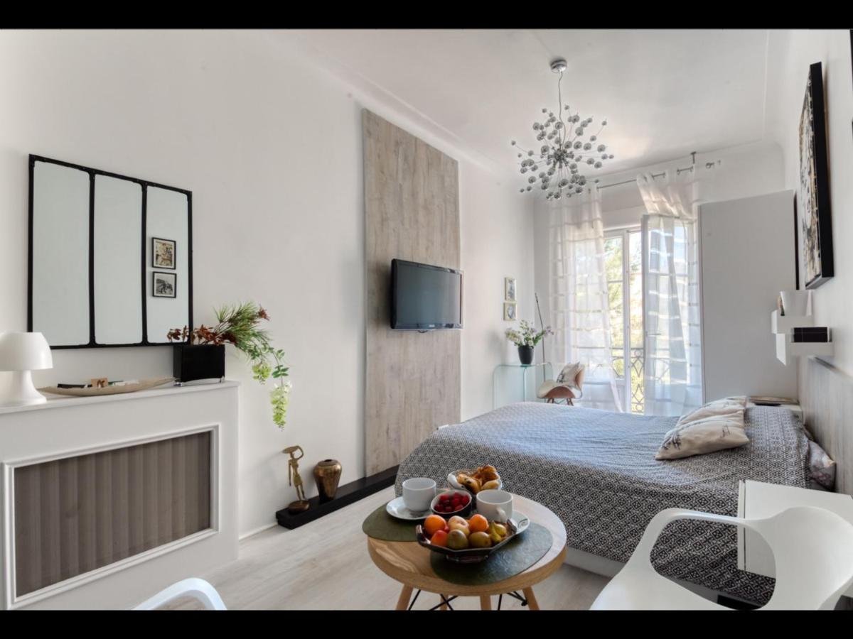 La Croisette - Superbe Studio Au Mythique Palais Miramar Кан Екстериор снимка